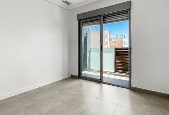 Segunda Mano - Apartamento - Torrevieja - El Acequión - Los Náufragos