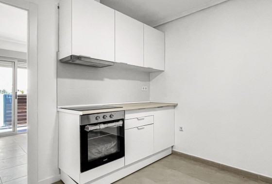 Segunda Mano - Apartamento - Torrevieja - El Acequión - Los Náufragos