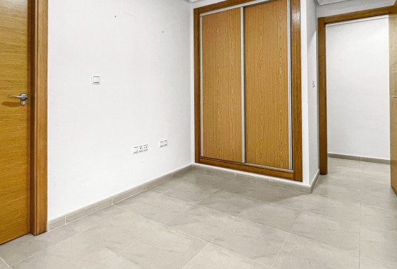 Segunda Mano - Apartamento - Torrevieja - El Acequión - Los Náufragos