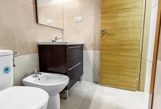 Segunda Mano - Apartamento - Torrevieja - El Acequión - Los Náufragos