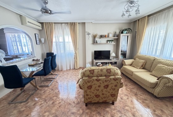 Resale - Detached Villa - Orihuela Costa - La Zenia