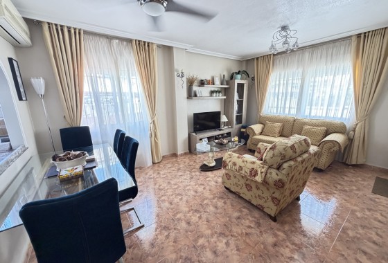 Resale - Detached Villa - Orihuela Costa - La Zenia
