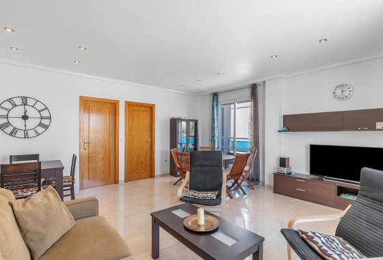 Resale - Apartment - Torrevieja - Estacion de autobuses