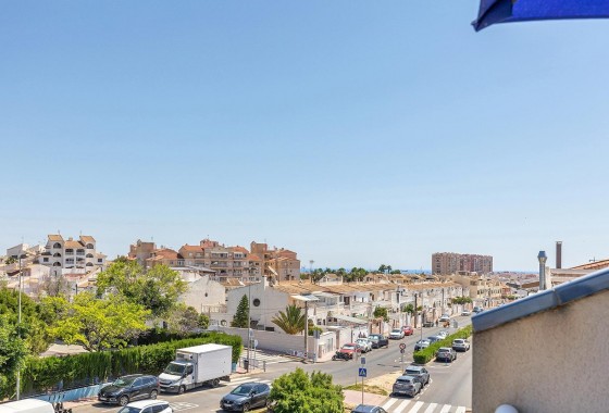 Resale - Apartment - Torrevieja - Estacion de autobuses