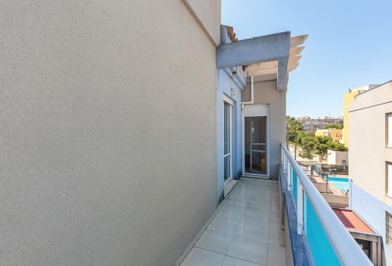 Resale - Apartment - Torrevieja - Estacion de autobuses