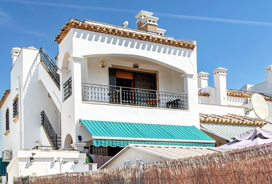 Resale - Apartment - Orihuela Costa - Villamartín