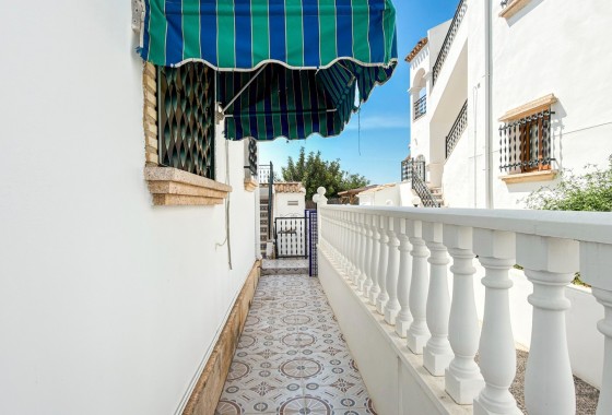 Resale - Apartment - Orihuela Costa - Villamartín