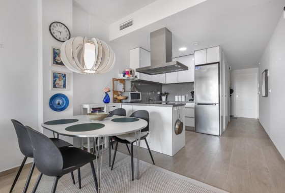 Resale - Apartment - Torrevieja - Los Frutales