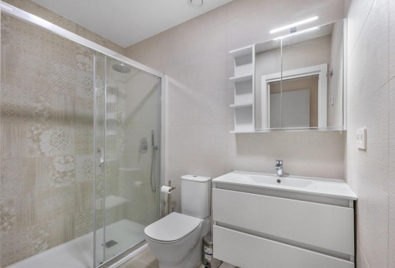 Resale - Apartment - Torrevieja - Los Frutales