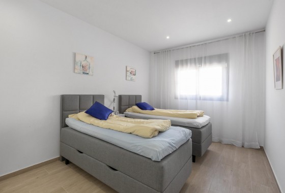 Resale - Apartment - Torrevieja - Los Frutales