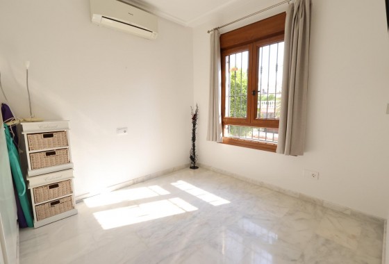 Revente - Appartement - Orihuela Costa - PAU 8