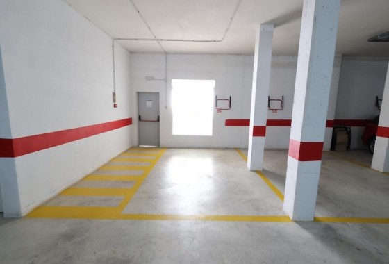 Resale - Bungalow - Guardamar del Segura - EL RASO