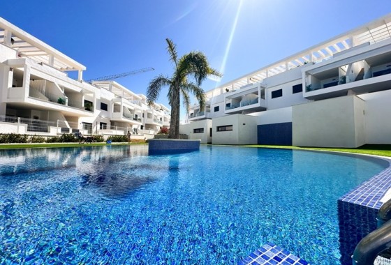 Resale - Apartment - Los Balcones - Torrevieja