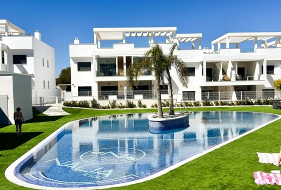 Resale - Apartment - Los Balcones - Torrevieja