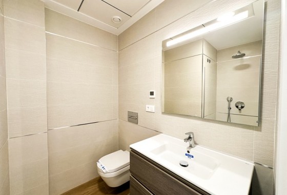 Resale - Apartment - Los Balcones - Torrevieja
