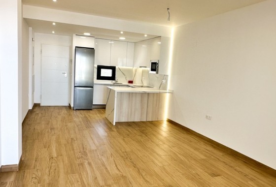 Resale - Apartment - Los Balcones - Torrevieja