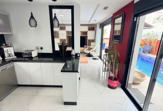 Resale - Detached Villa - Los Montesinos - La herrada