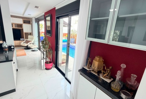 Resale - Detached Villa - Los Montesinos - La herrada