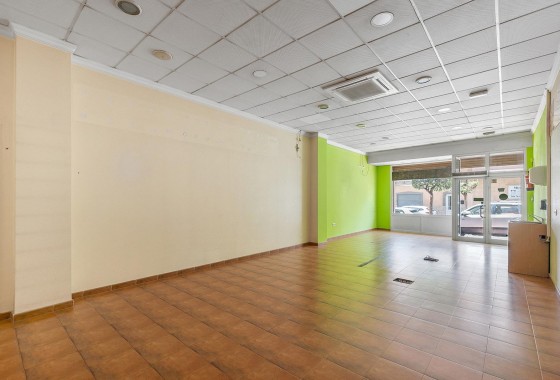 Revente - Commerce / Local - Torrevieja - Centro