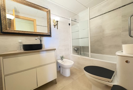 Revente - Appartement - Sucina