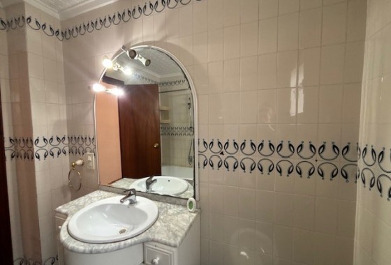 Resale - Apartment - Salinas