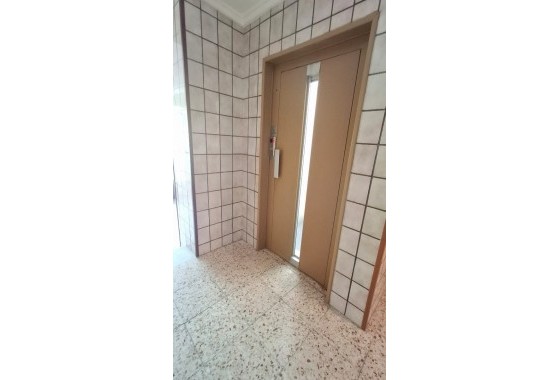 Resale - Apartment - Torrevieja - Playa de El Cura