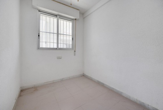 Resale - Apartment - Torrevieja - La Mata