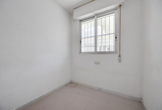 Resale - Apartment - Torrevieja - La Mata