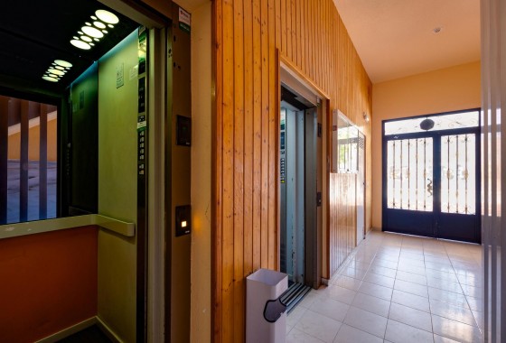 Resale - Apartment - Torrevieja - La Mata