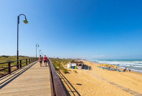 Resale - Apartment - Torrevieja - La Mata