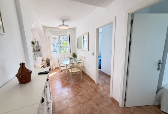 Resale - Apartment - Villamartin