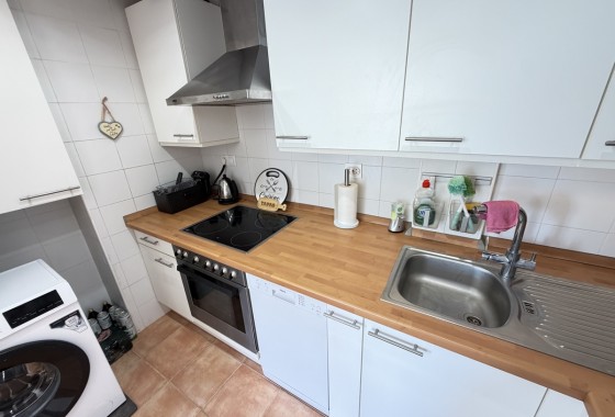 Resale - Apartment - Villamartin