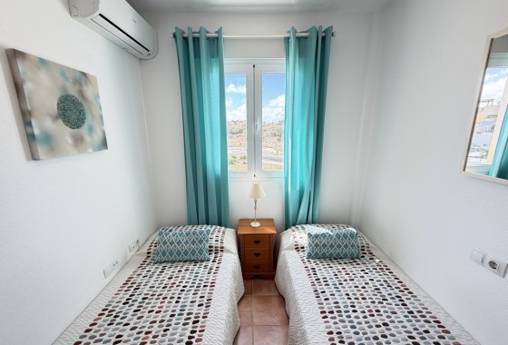 Resale - Apartment - Villamartin