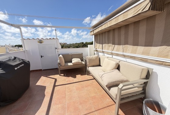 Resale - Apartment - Villamartin