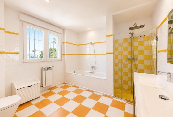 Revente - Villa - Dehesa de Campoamor - Campoamor