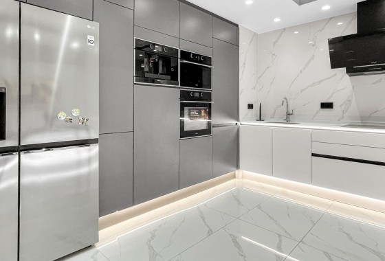 Revente - Appartement - Torrevieja - Parque las naciones