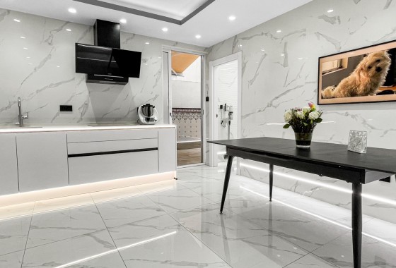 Segunda Mano - Apartamento - Torrevieja - Parque las naciones