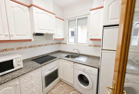 Segunda Mano - Apartamento - Torrevieja - Playa del cura