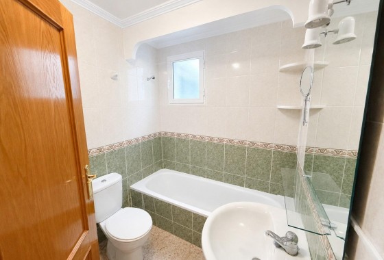 Segunda Mano - Apartamento - Torrevieja - Playa del cura