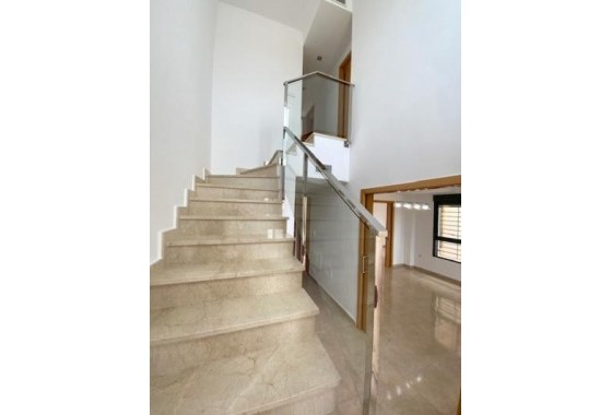 Segunda Mano - Chalet - Roldan - Inland