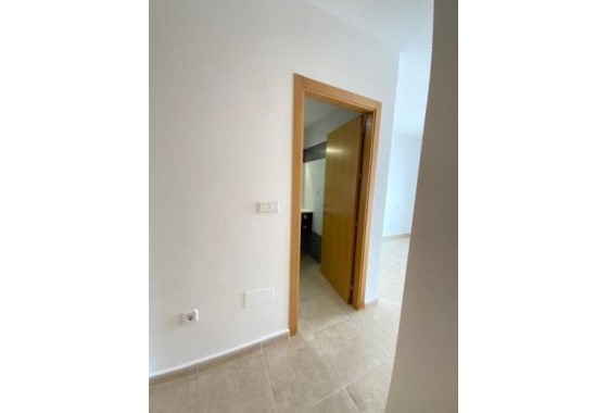 Segunda Mano - Chalet - Roldan - Inland