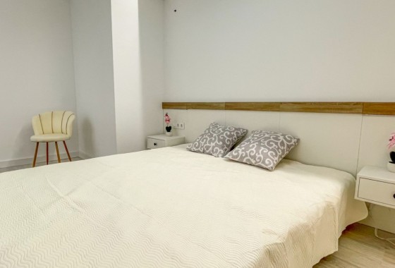 Segunda Mano - Apartamento - Torrevieja - El Acequión - Los Náufragos