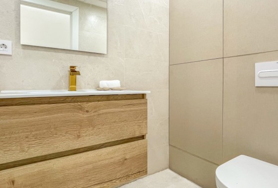 Segunda Mano - Apartamento - Torrevieja - El Acequión - Los Náufragos