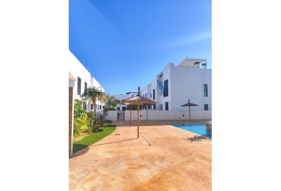 Revente - Appartement - Pilar de la Horadada - El Mojón