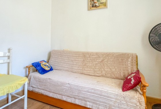 Resale - Apartment - Torrevieja - El Acequión - Los Náufragos