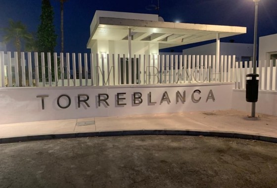 Resale - Link-Detached Villa - Torreblanca