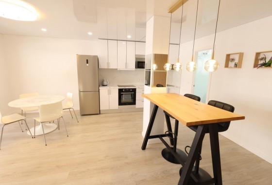 Revente - Appartement - Torrevieja - Acequion