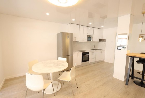 Revente - Appartement - Torrevieja - Acequion
