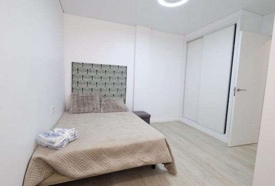 Revente - Appartement - Torrevieja - Acequion