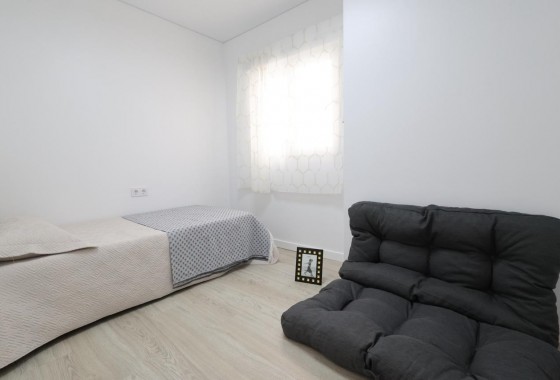 Revente - Appartement - Torrevieja - Acequion